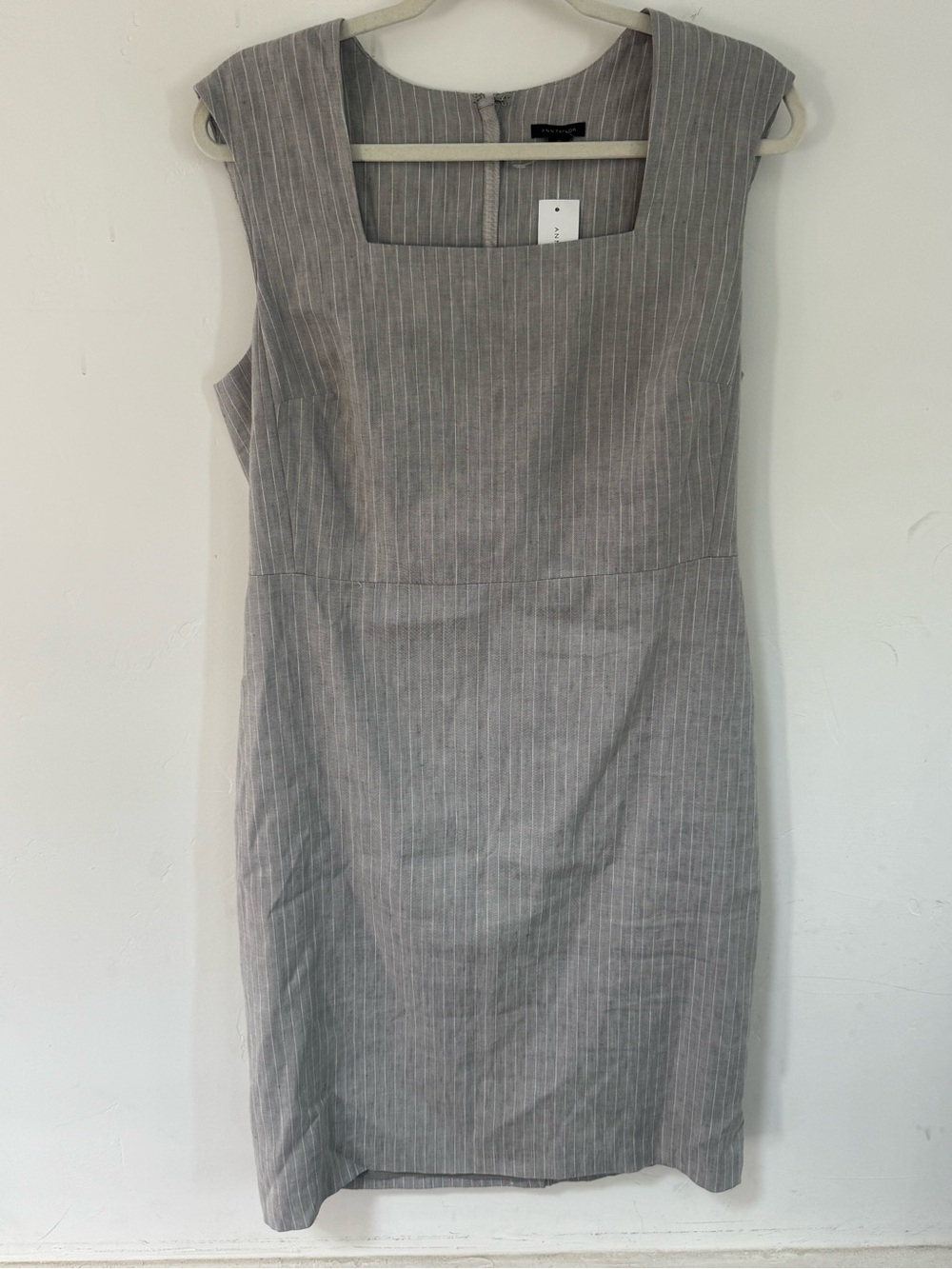Ann Taylor Sleeveless Gray Pinstripe linen Dress